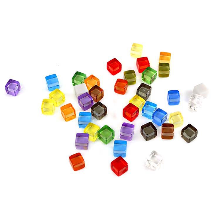 Plastic Pieces 5 Plastic pieces (6)